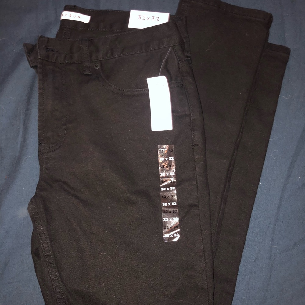 black comfort skinny jeans. 32x32